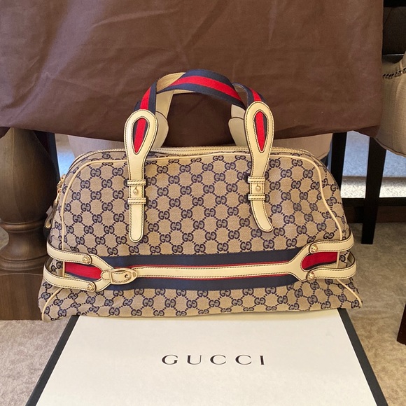 Gucci Handbags - Vintage Gucci Bag